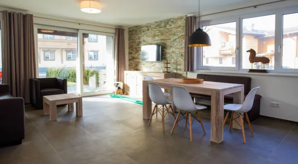 2 Schlafzimmer Combi Apartment 3+4